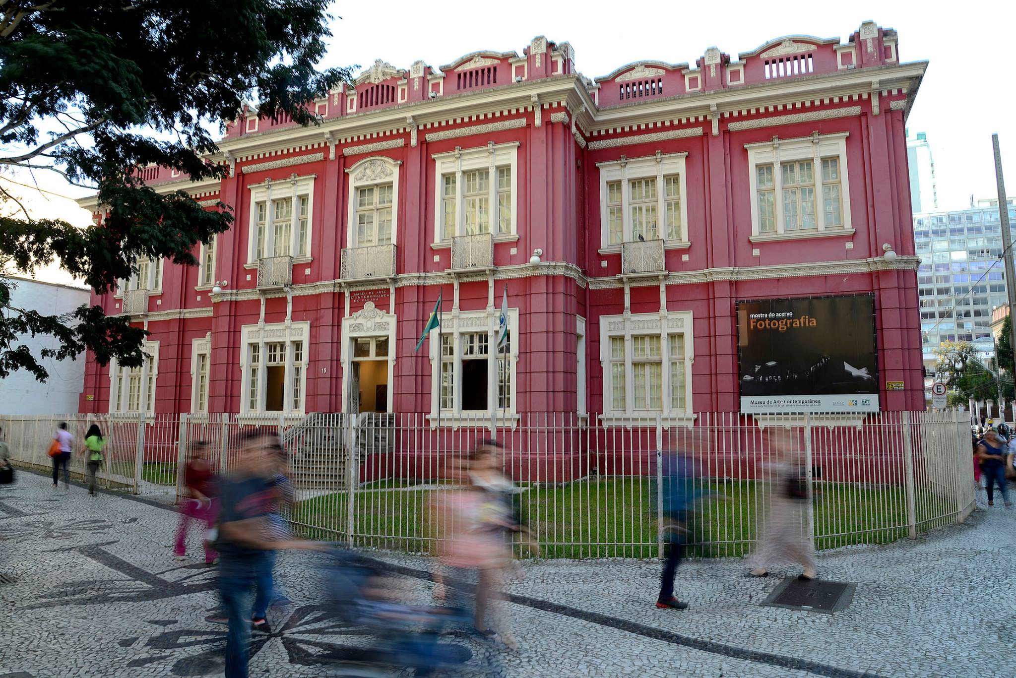 Museu de Arte Contemporânea do Paraná. Foto Kraw Penas