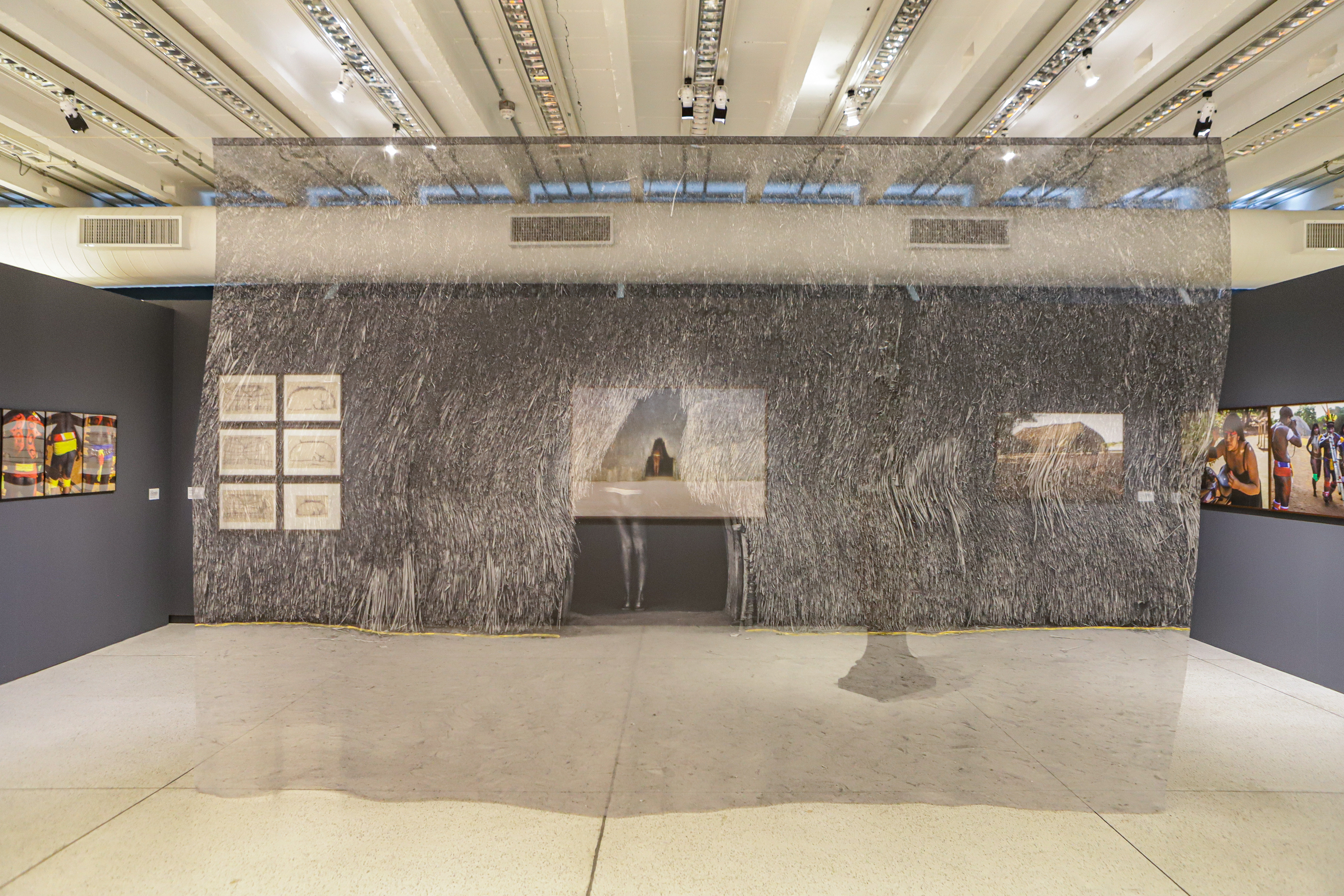 Exposição “Afinidades II – Elas!”, na Sala 3 do Museu Oscar Niermeyer (MON)