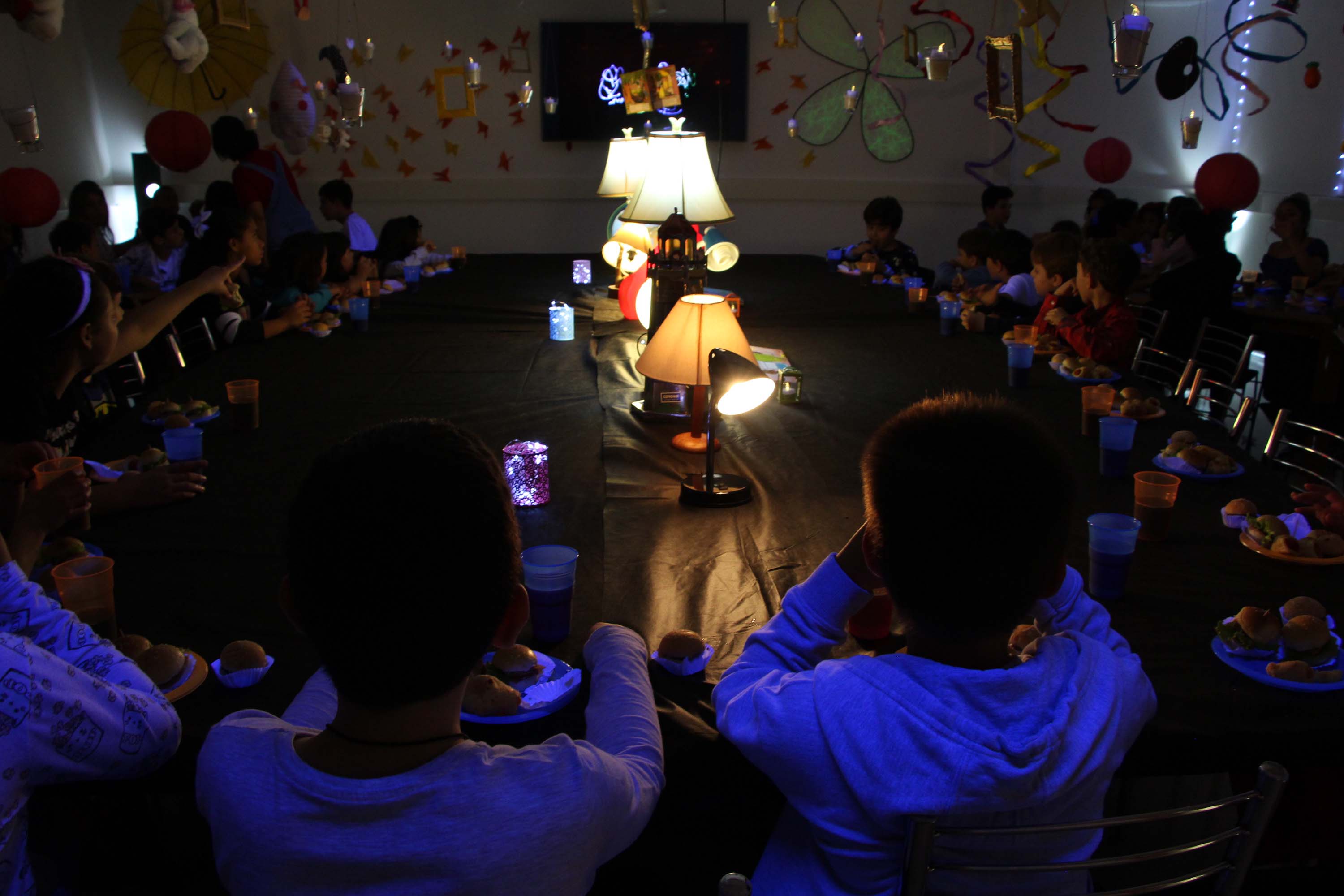 Com o tema “A Incrível Fábrica de Cores”, serão abordadas as cores e suas múltiplas possibilidades.