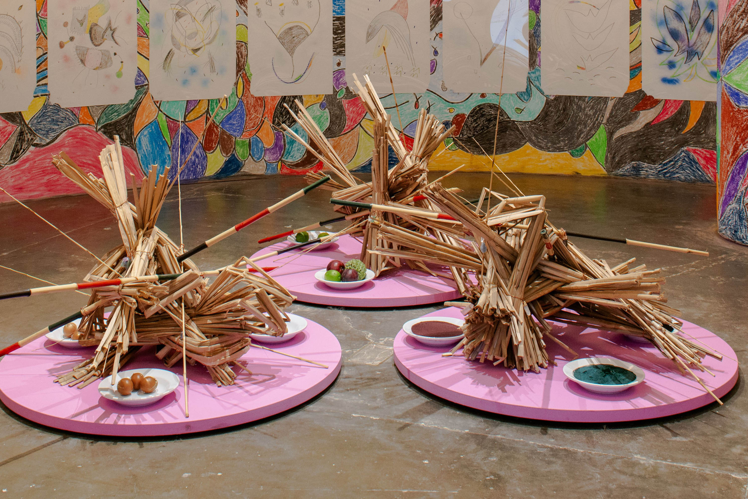 Vista de obras de Rosana Paulino durante a 35ª Bienal de São Paulo