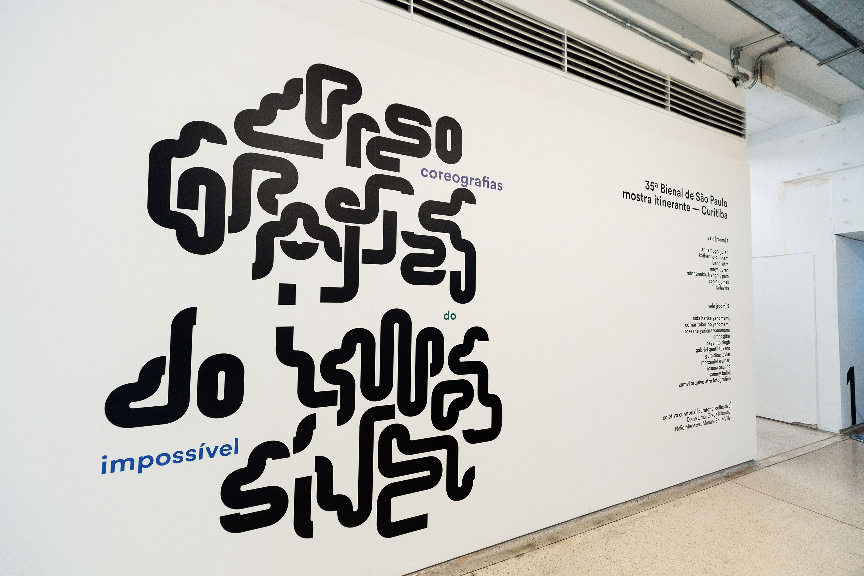 Museu Oscar Niemeyer (MON) - 35ª Bienal de São Paulo – A mostra "coreografias do impossível” poderá ser vista até domingo (26) nas Salas 1 e 2 do MON. A curadoria de Diane Lima, Grada Kilomba, Hélio Menezes e Manuel Borja‑Villel propõe estratégias para enfrentar os desafios institucionais e curatoriais