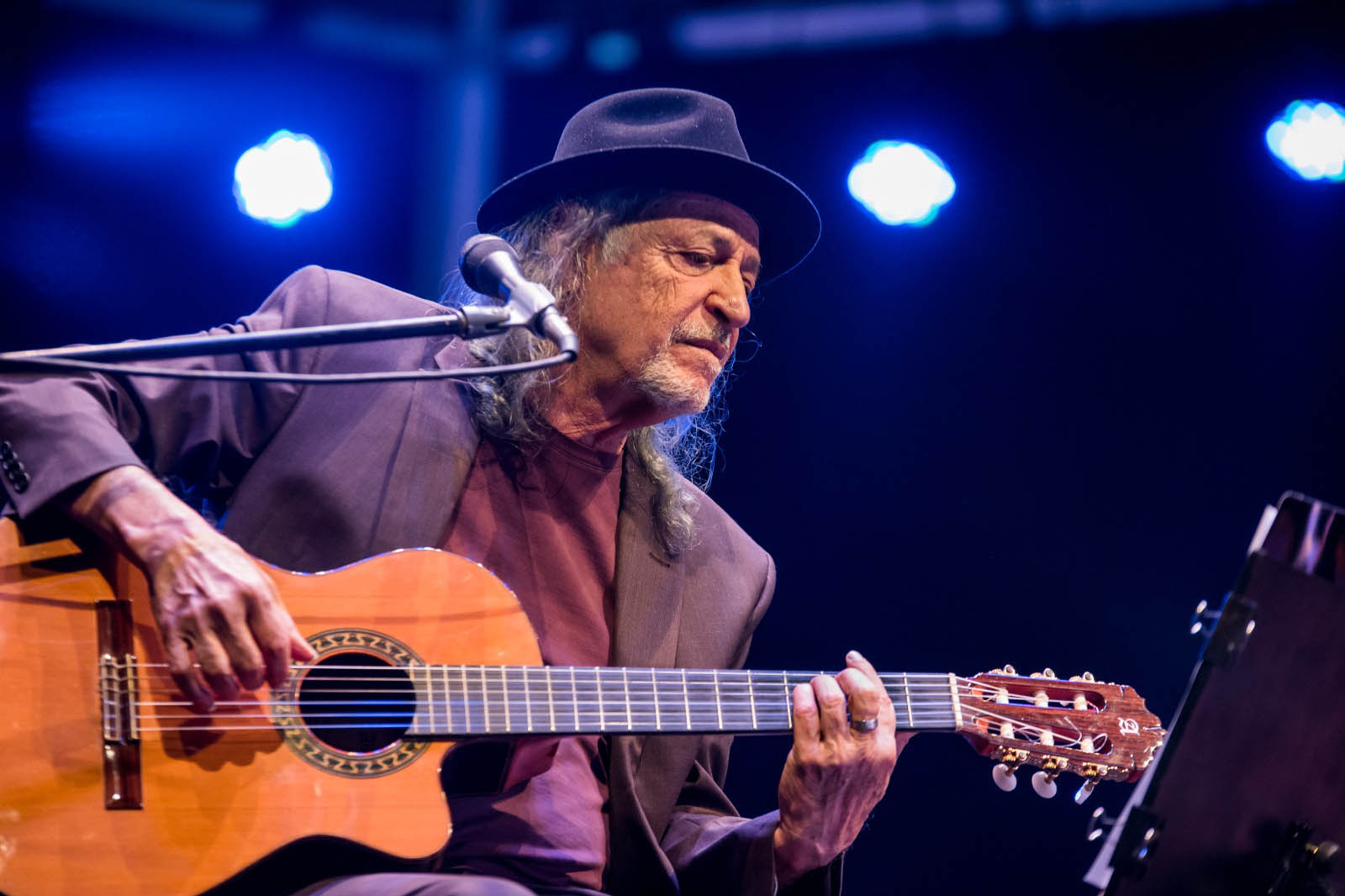 Teatro Guaíra recebe a celebração de 10 anos de “Valencianas” com Alceu Valença e Orquestra Ouro Preto