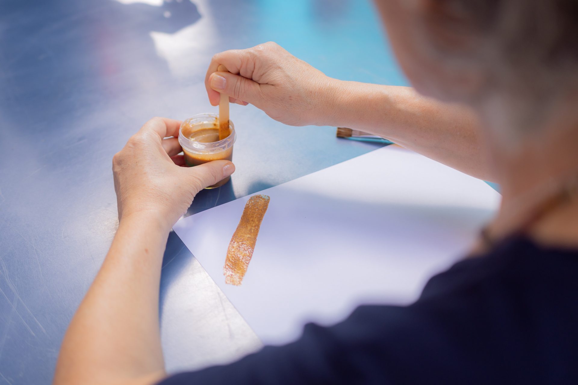 Estão abertas as inscrições para curso EAD sobre produção de tinta a partir da terra