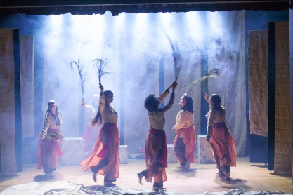 José Maria Santos - "Cordeiro entre Lobos" – A peça é uma coletânea de algumas frases ditas por Jesus Cristo durante sua vida terrestre.