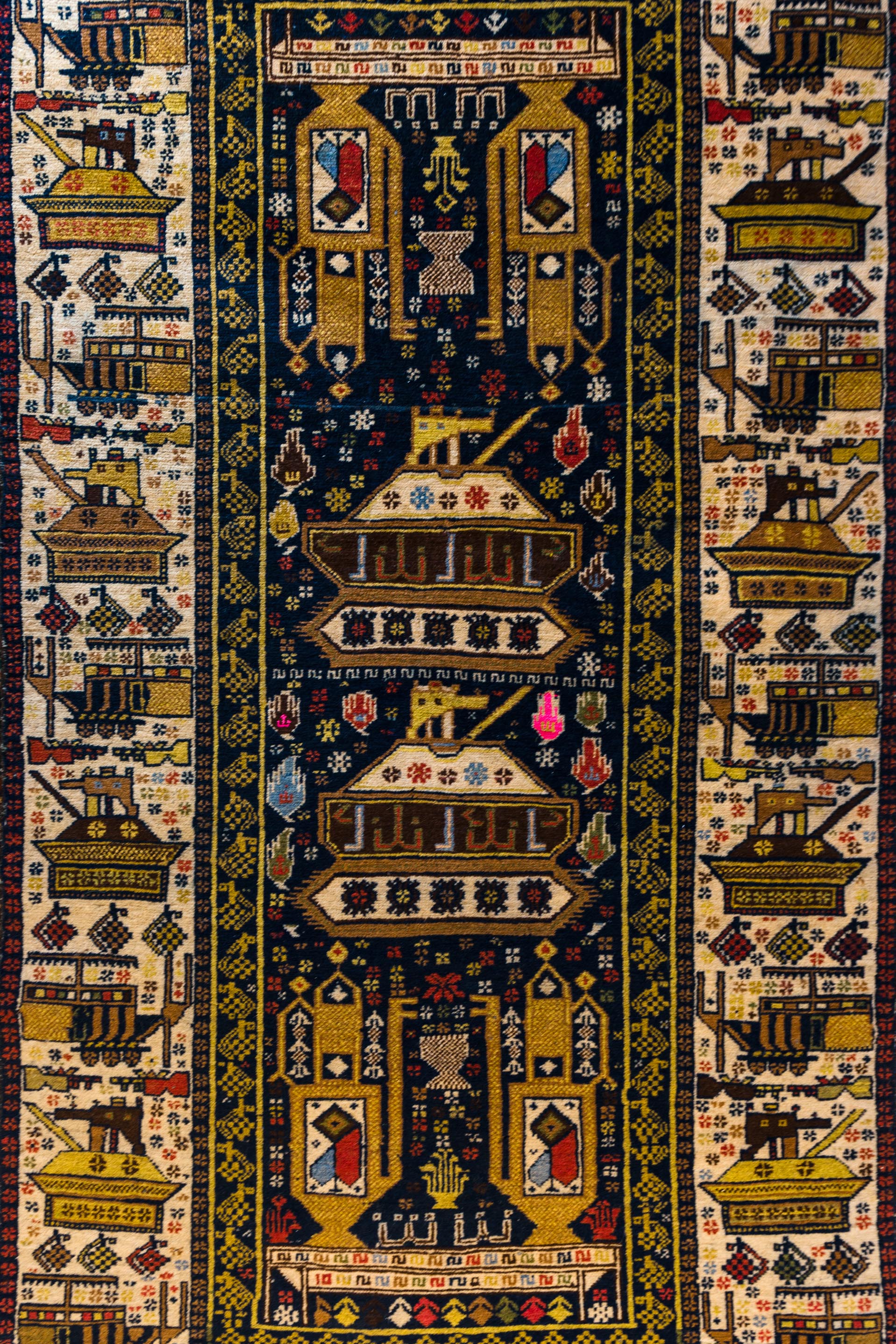 Museu Oscar Niemeyer promove exposição de tapetes afegãos