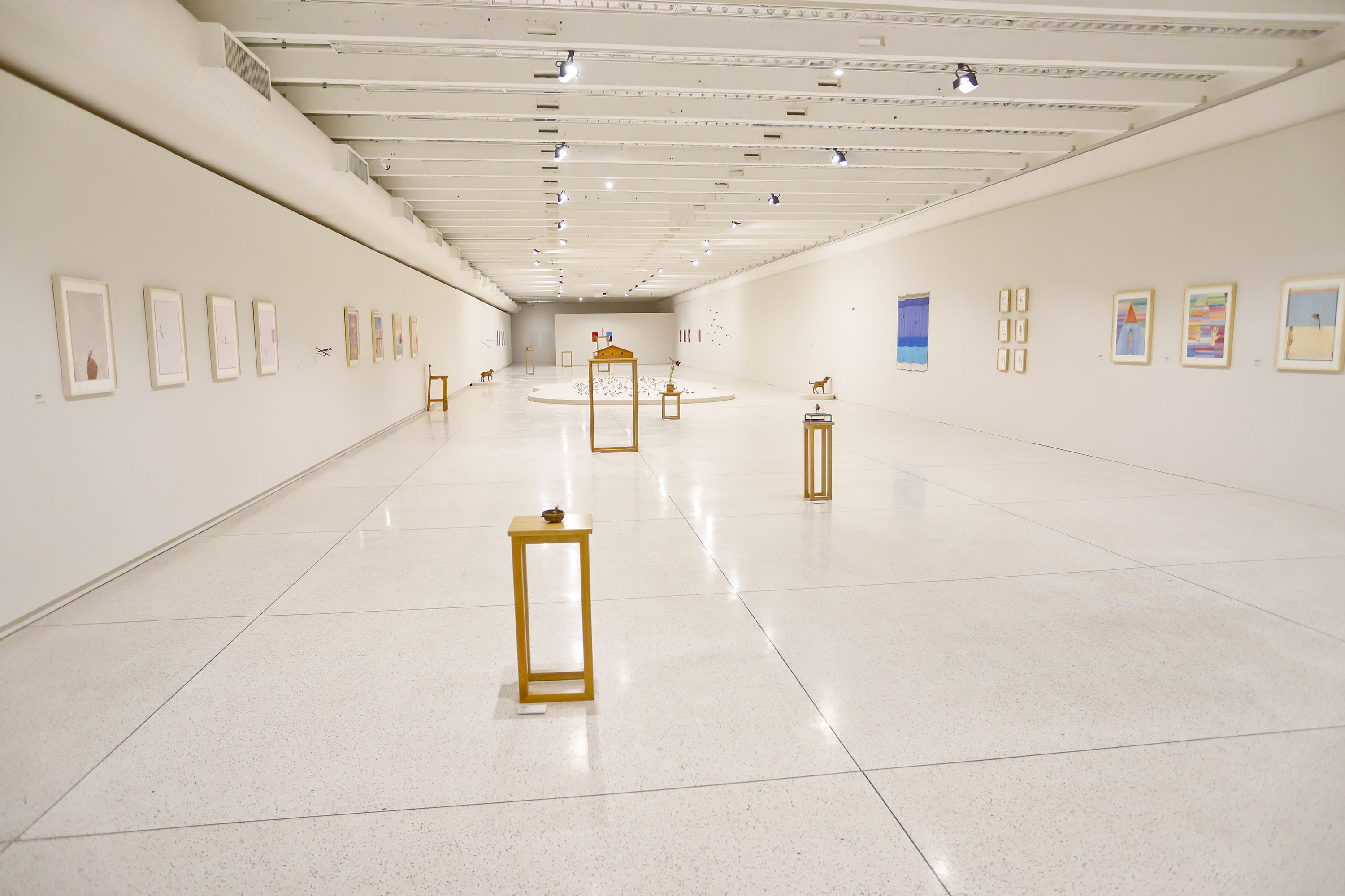 MON promove oficina de bordado gratuita sobre a mostra de Efrain Almeida