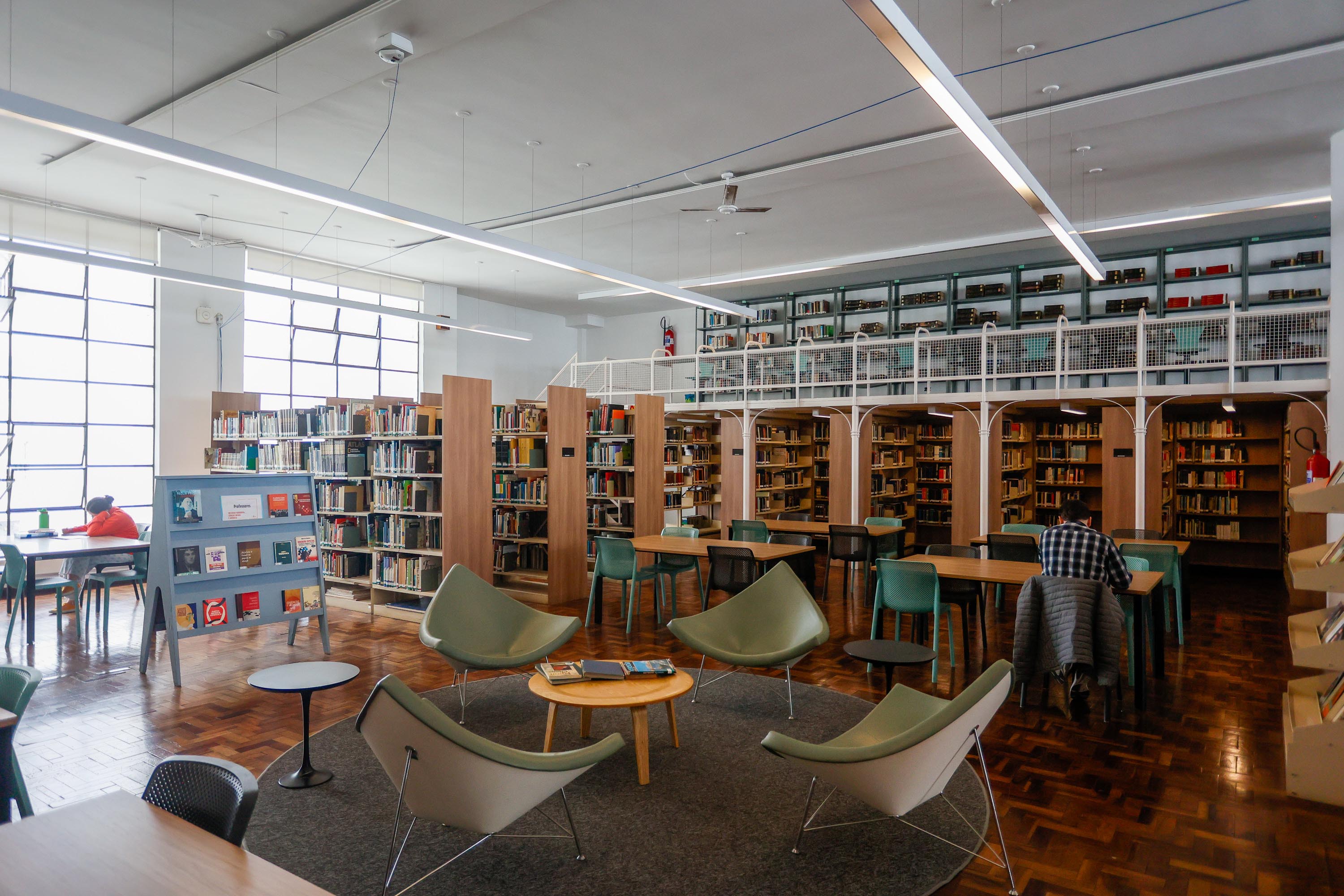 De exposição a lançamentos: Biblioteca Pública terá diversos eventos culturais em novembro