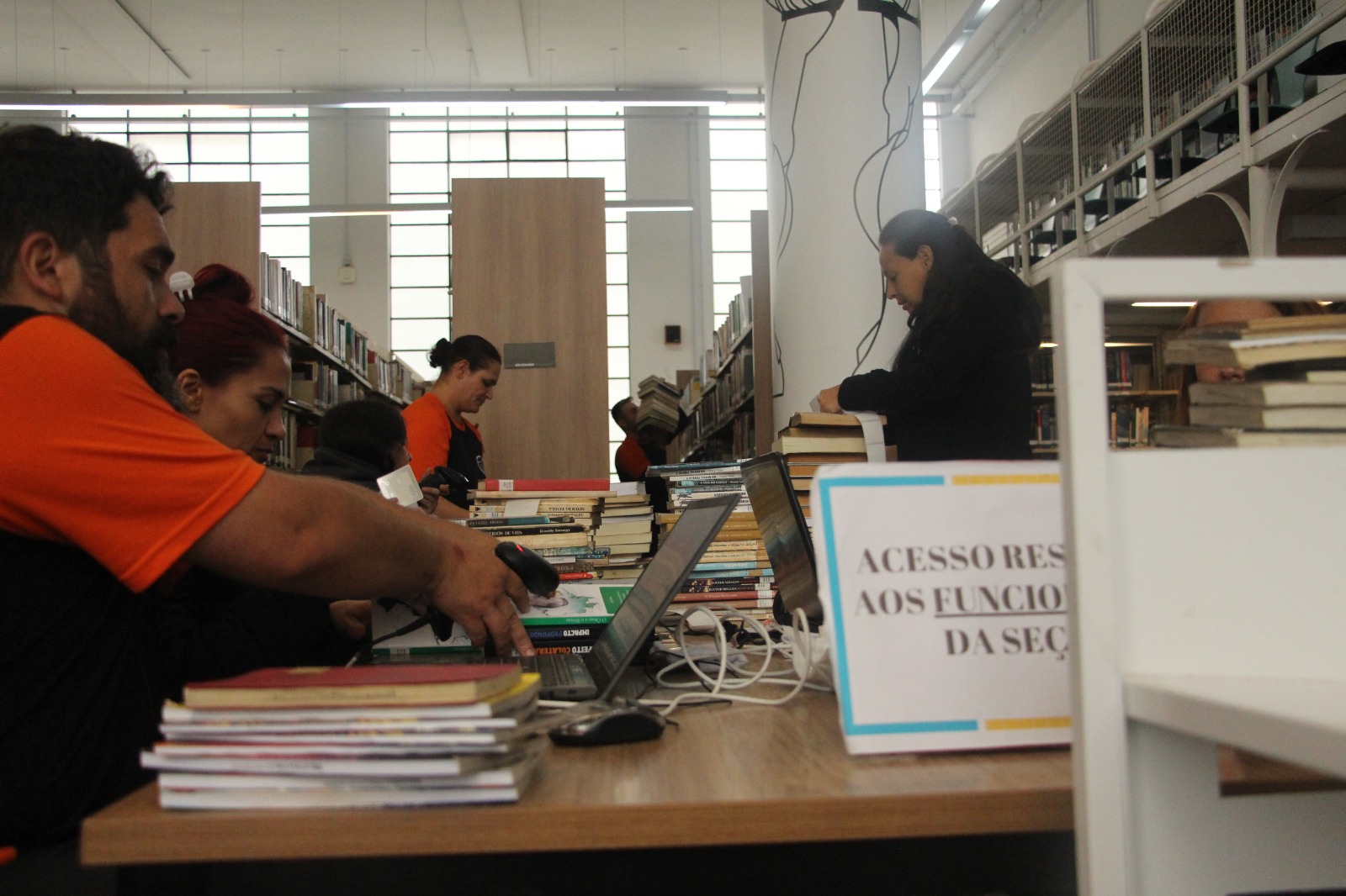 Biblioteca Pública do Paraná estreia projetos culturais e investe na atualização dos sistemas de empréstimo para os usuários