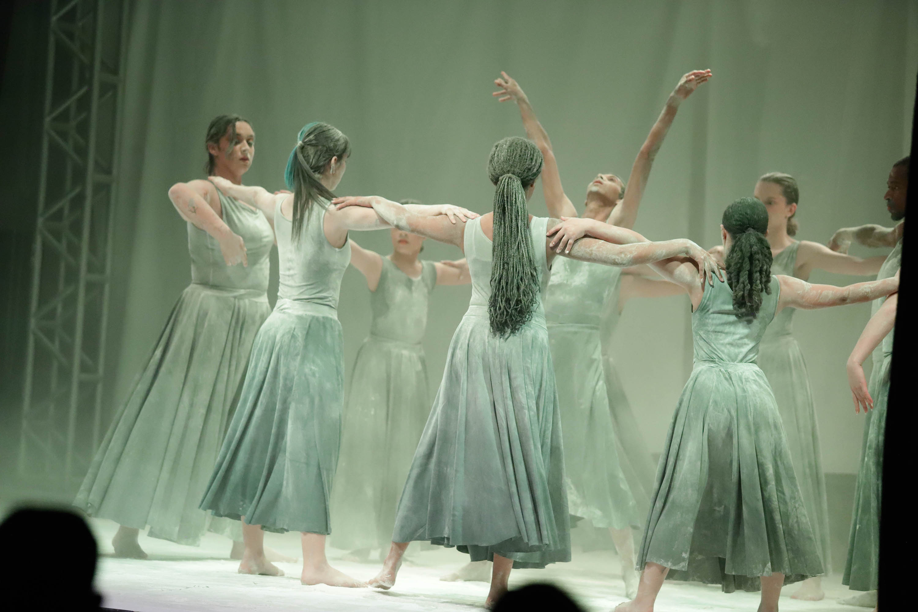 Teatro e dança: Guaíra recebe quatro espetáculos da Colônia de Férias Cultural