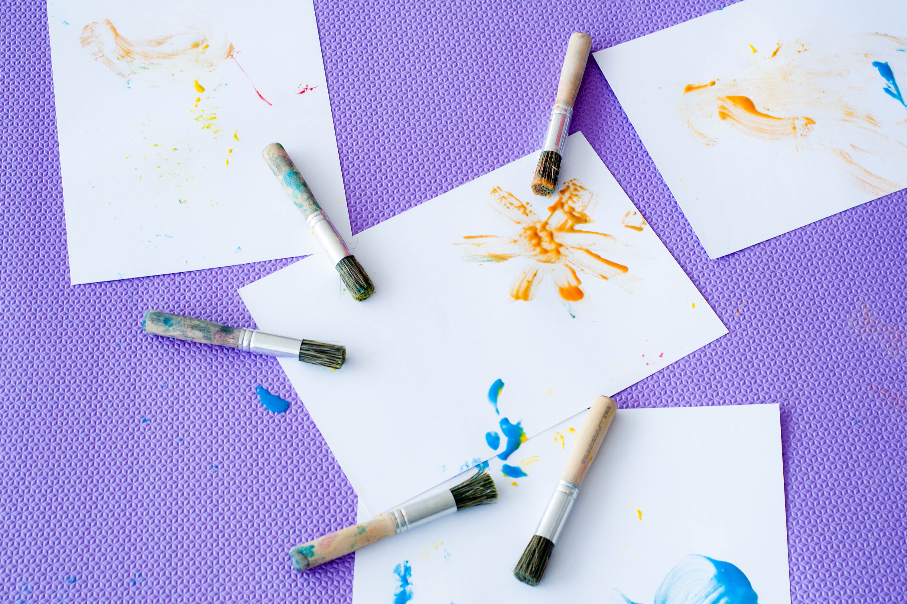 MON promove oficina sensorial para bebês de 1 a 2 anos inspirada na obra “Maxixe”