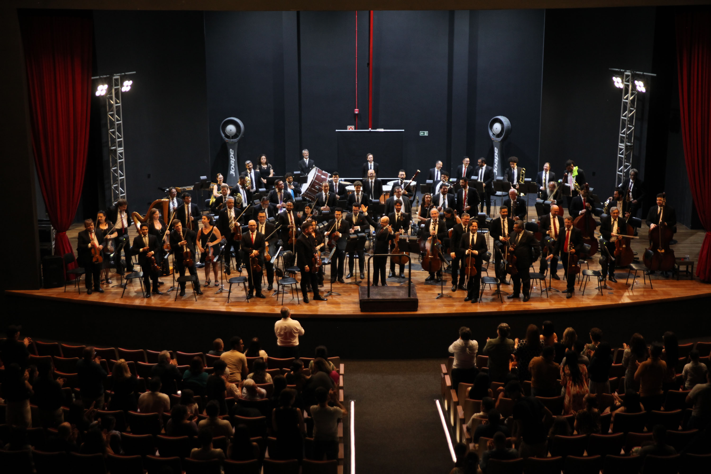 Orquestra Sinfônica encanta moradores de Almirante Tamandaré 