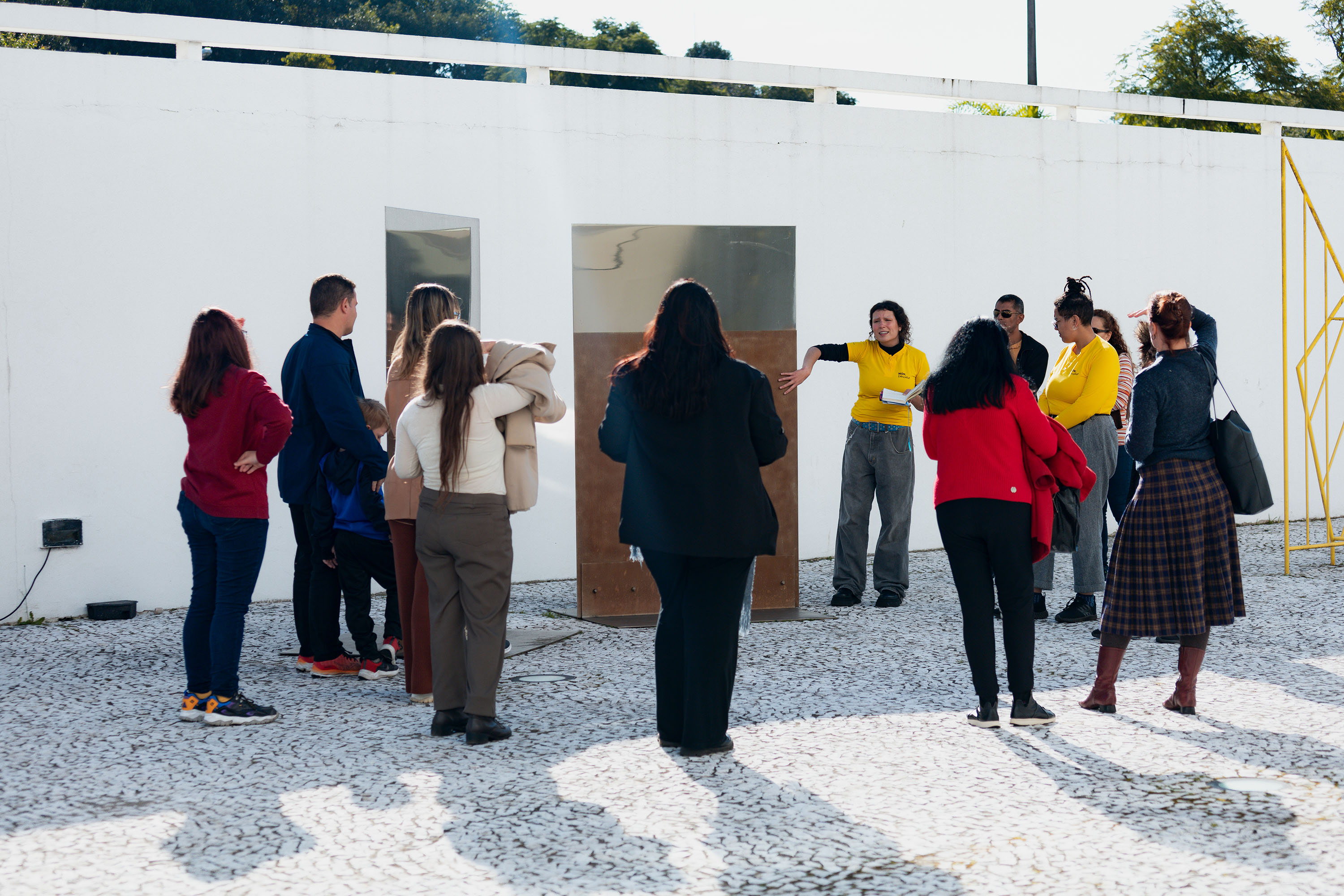 MON convida educadores para roda de conversa e oficina sobre a arte na rua