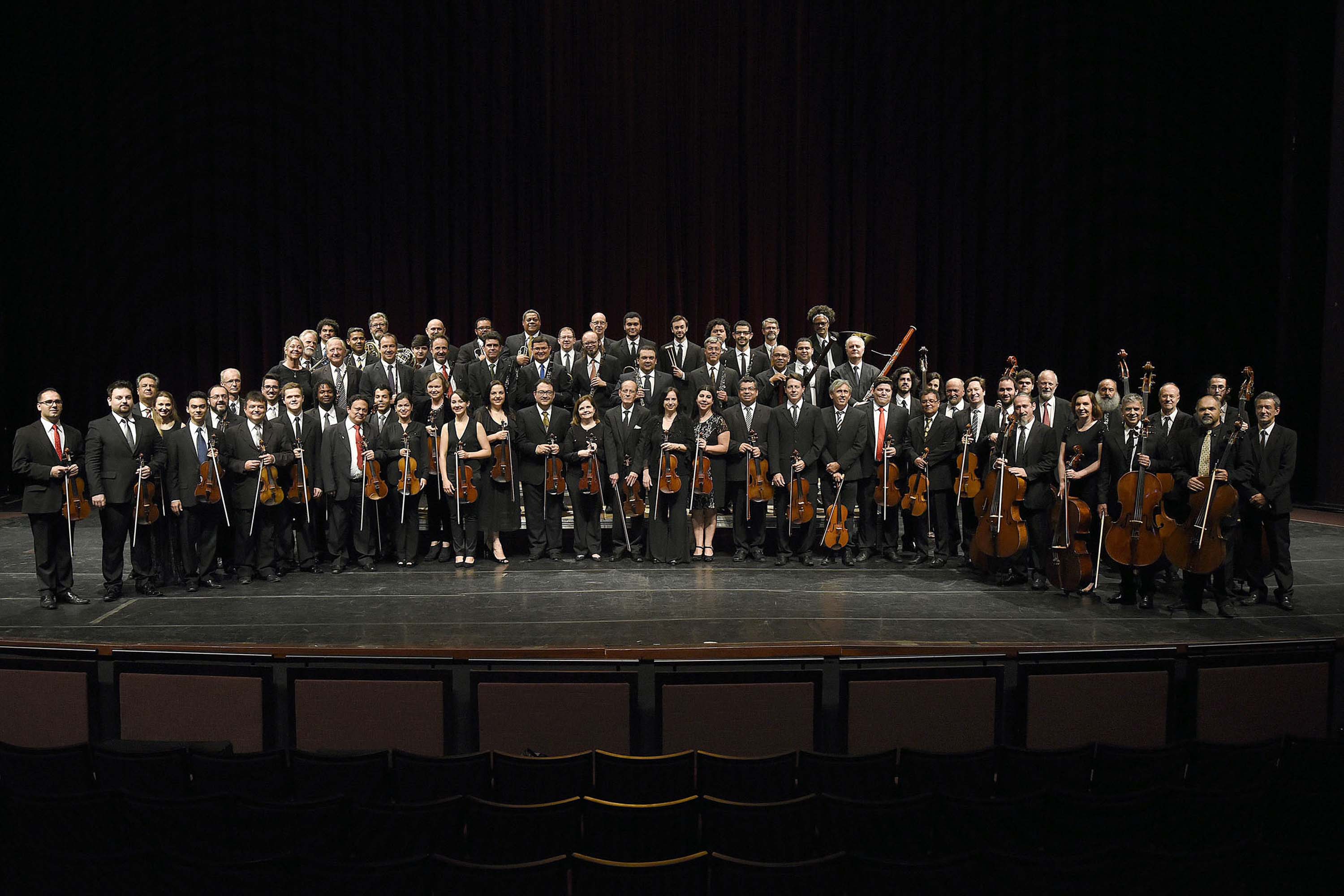 Entre famílias de instrumentos, movimentos e disposição: como funciona a Orquestra Sinfônica