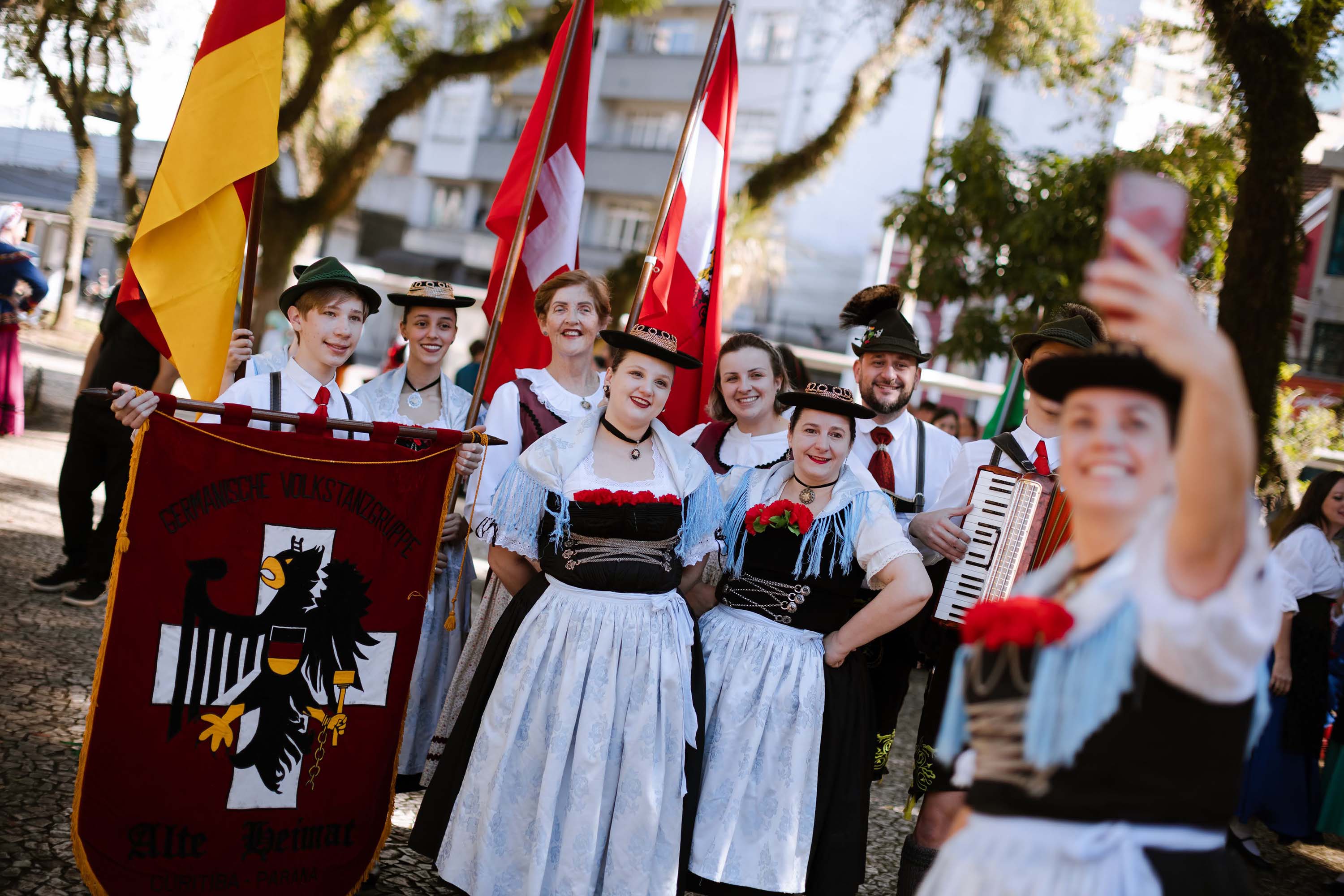 Apoiado pelo Estado, Festival Folclórico e de Etnias do Paraná une cultura e turismo