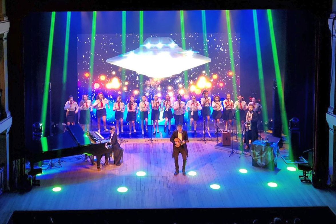 "A Sbørnia Kontr’Atracka": musical satírico se apresenta no Teatro Guaíra em julho