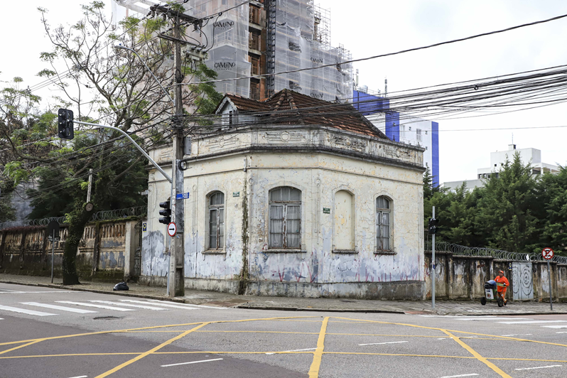 Entre letras e histórias: turismo literário do Paraná é cada vez mais reconhecido