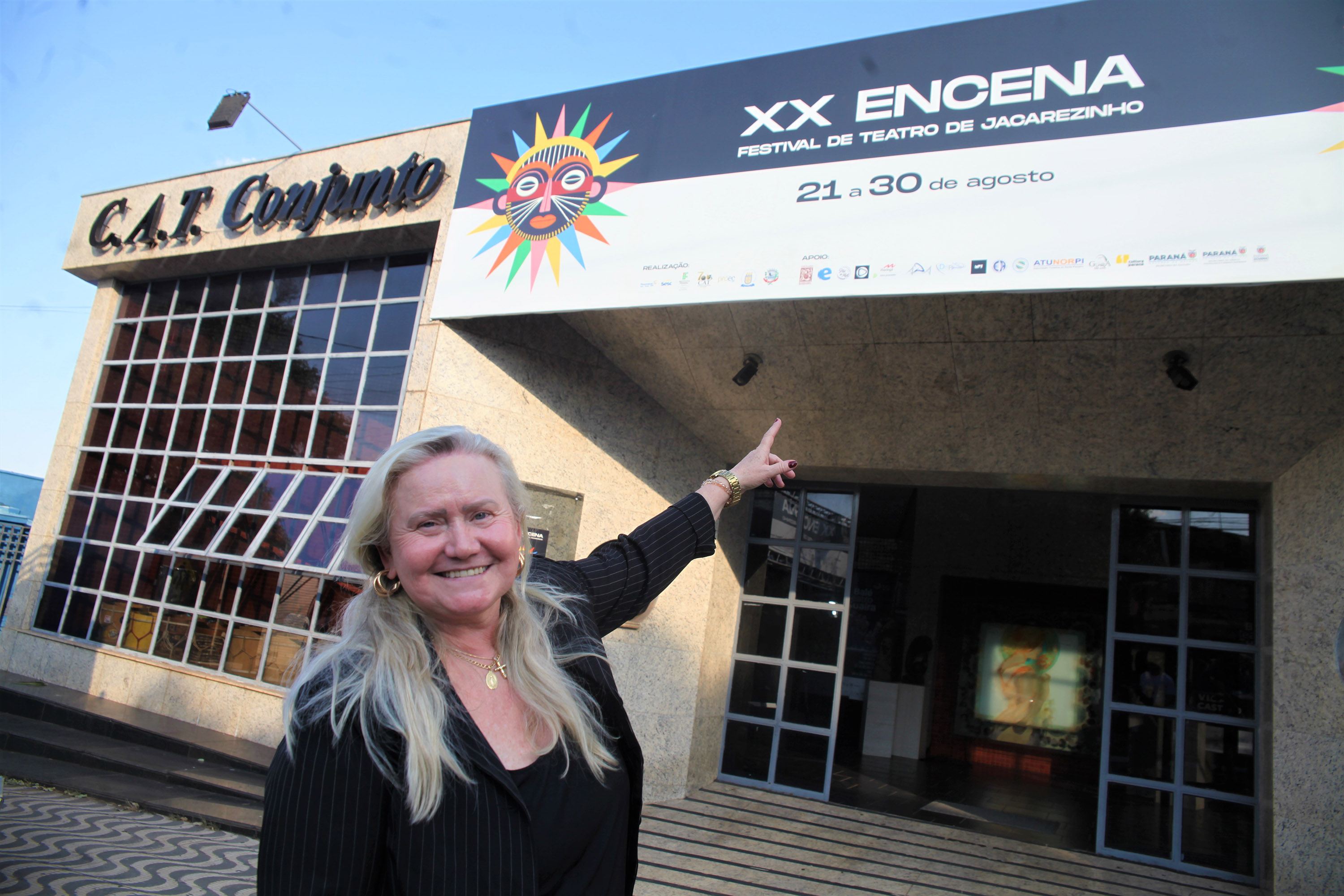 Balé Teatro Guaíra lota apresentações em Jacarezinho e emociona público do 20º EnCena