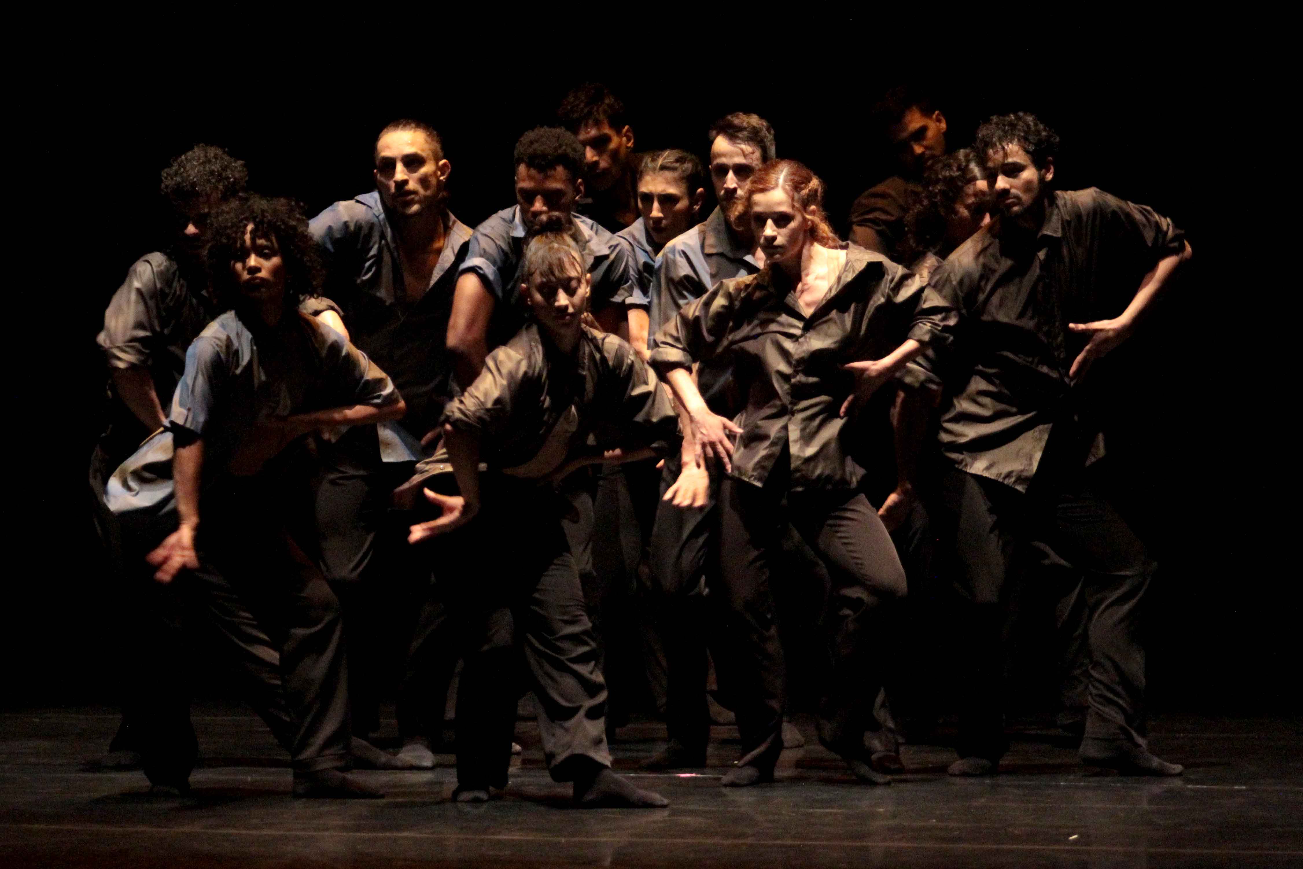 Balé Teatro Guaíra apresenta “Stol” e “V.I.C.A.” no Guairinha