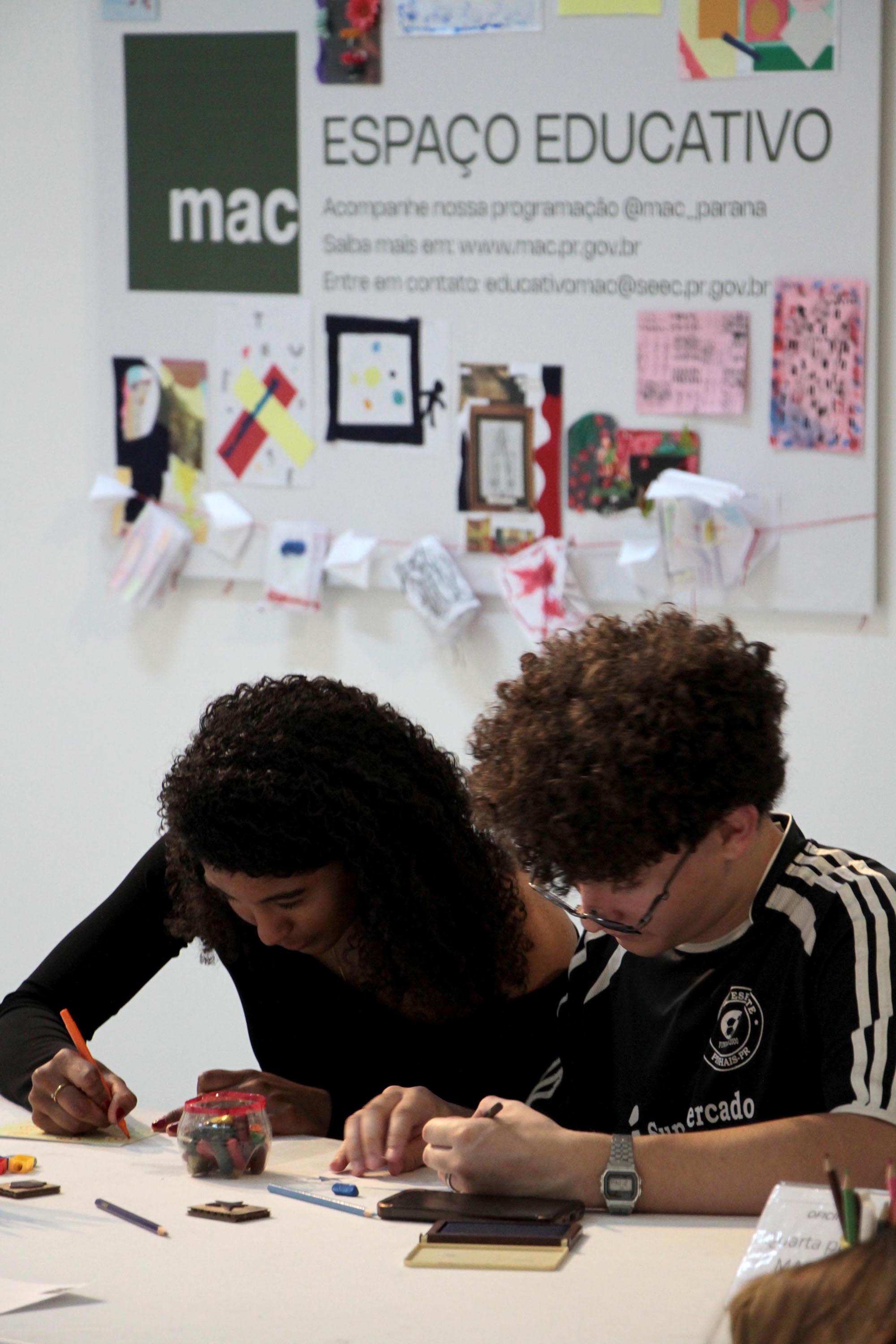 Agosto no MAC Paraná: nova exposição, oficinas e debates marcam a programação do mês