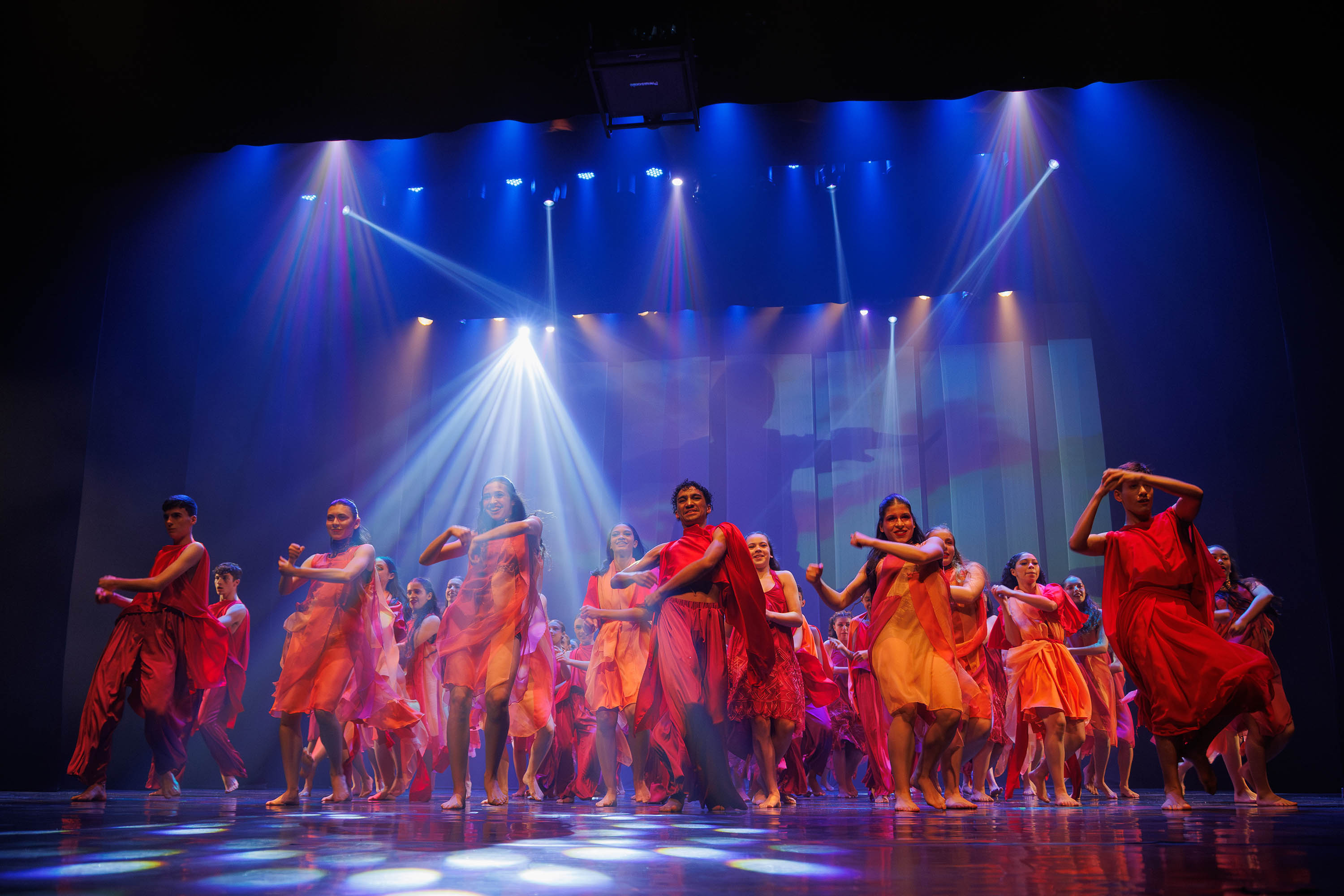 Teatro Guaíra comemora 141 anos com conquistas históricas e recorde de publico