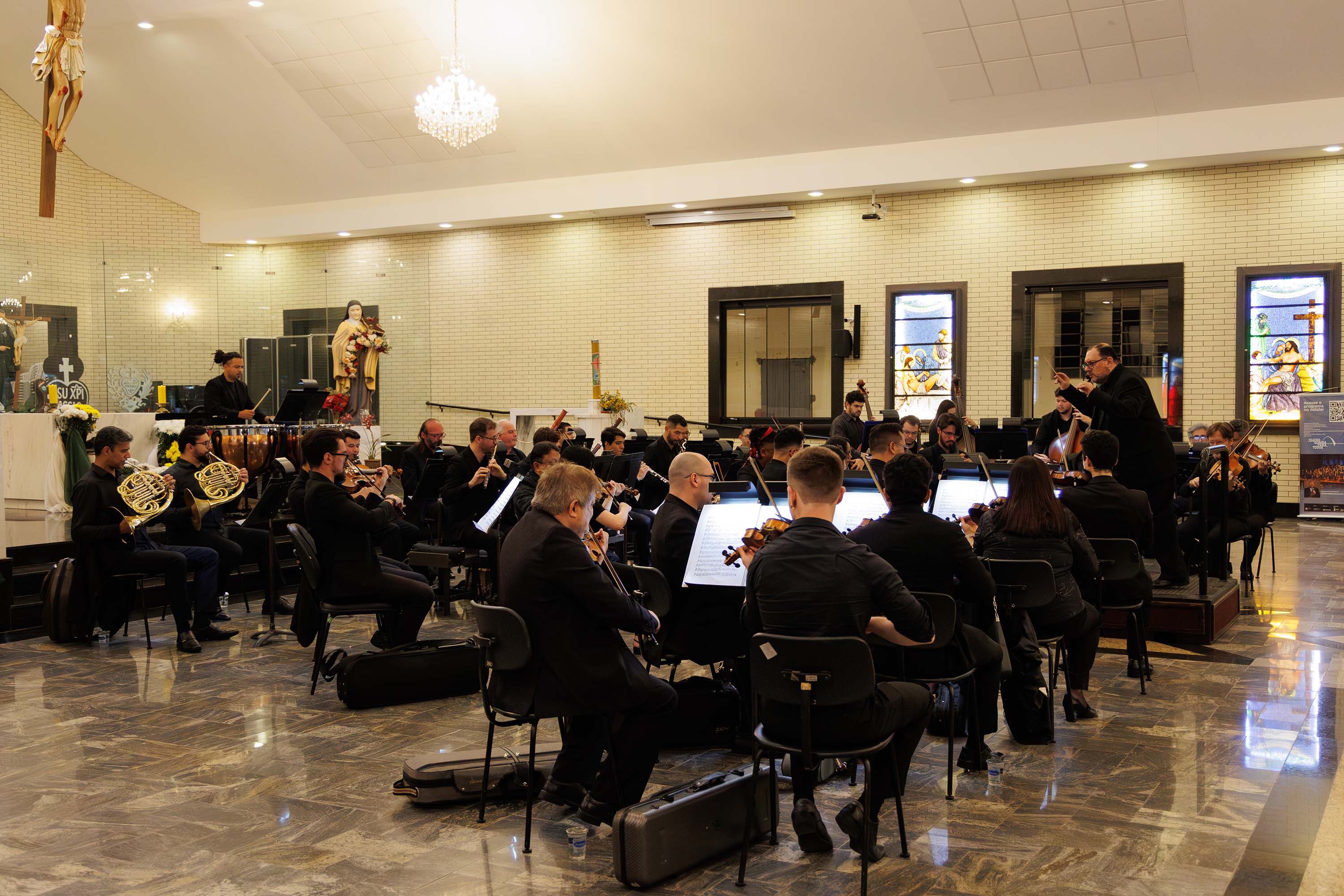 Teatro Municipal José Carlos Zanlorenzi – Campina Grande do Sul - Guaíra para Todos — A Orquestra Sinfônica do Paraná (OSP), em mais uma edição do projeto “Guaíra para Todos”, leva sua música para além dos palcos do Teatro Guaíra: desta vez, os concertos acontecem em Campina Grande do Sul, na Região Metropolitana de Curitiba, nos dias 24 de setembro, às 10h, e 25 de setembro, às 20h, no Teatro Municipal José Carlos Zanlorenzi, com entrada gratuita.