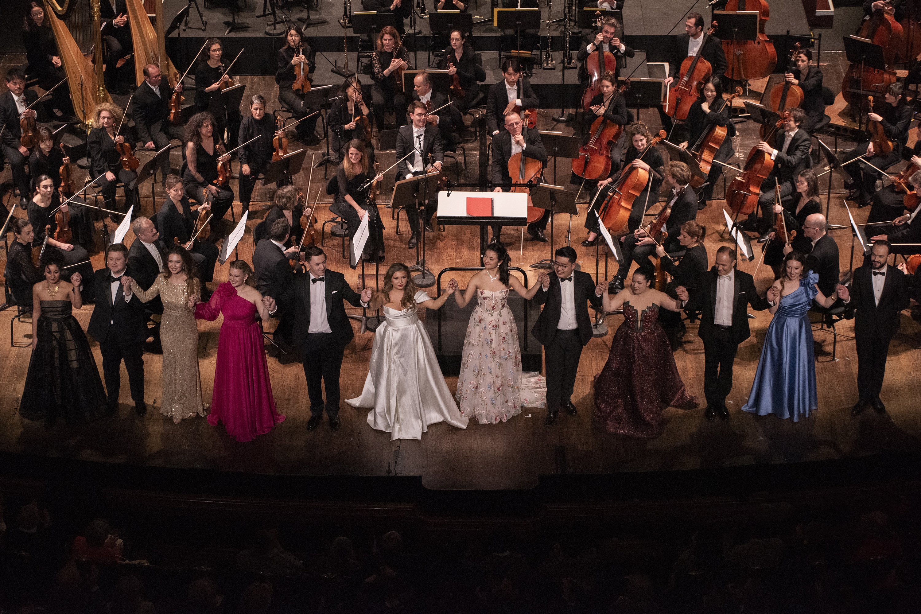 Centro Cultural Teatro Guaíra - Auditório Bento Munhoz da Rocha Neto (Guairão)  - Bizet e seus contemporâneos com a Academia da Ópera de Paris e Orquestra Sinfônica do Paraná – A Ópera de Paris, maior casa lírica da França e uma das mais importantes do mundo, apresenta-se ao lado da Orquestra Sinfônica do Paraná (OSP) no Teatro Guaíra, em Curitiba, no dia 8 de outubro, às 20h30.