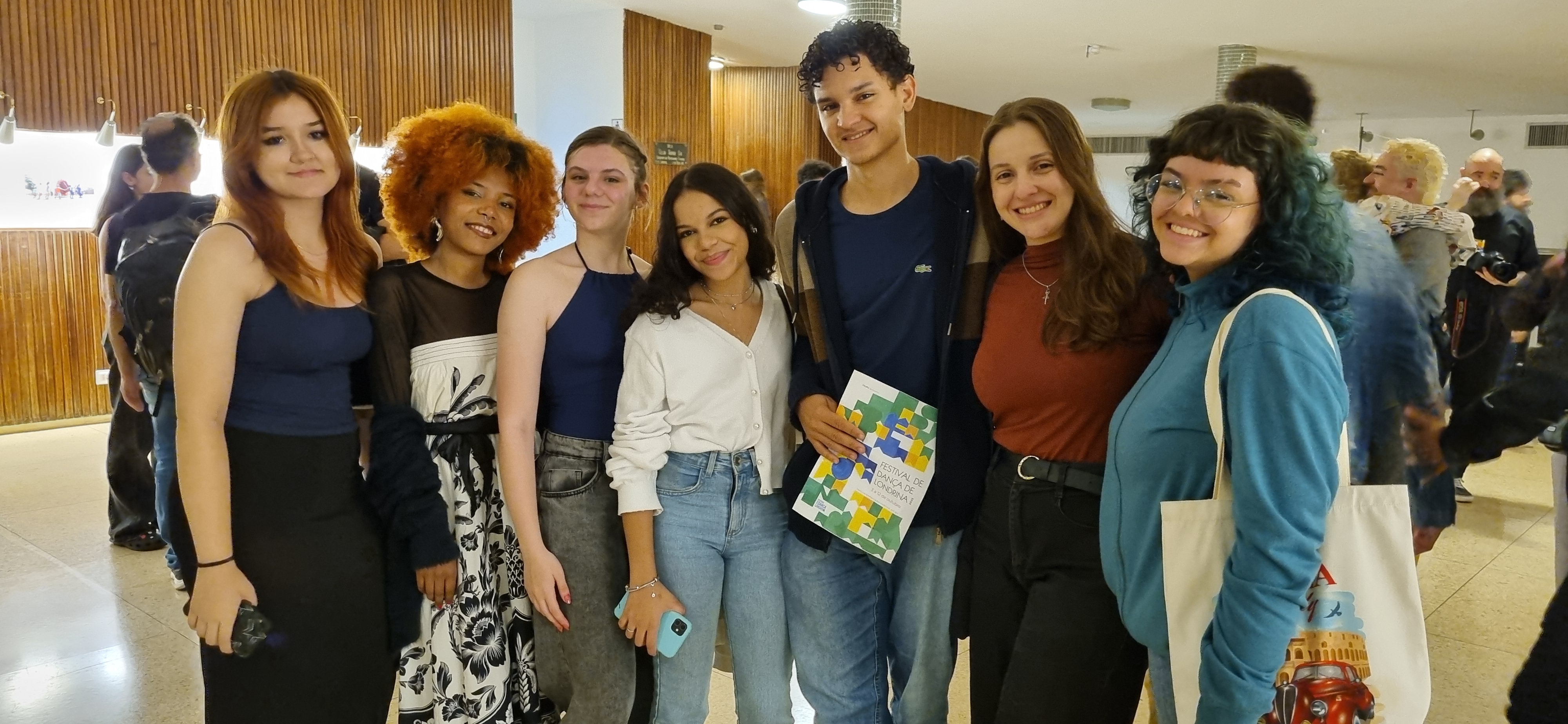 Balé Teatro Guaíra levanta a plateia e emociona no Festival de Dança de Londrina