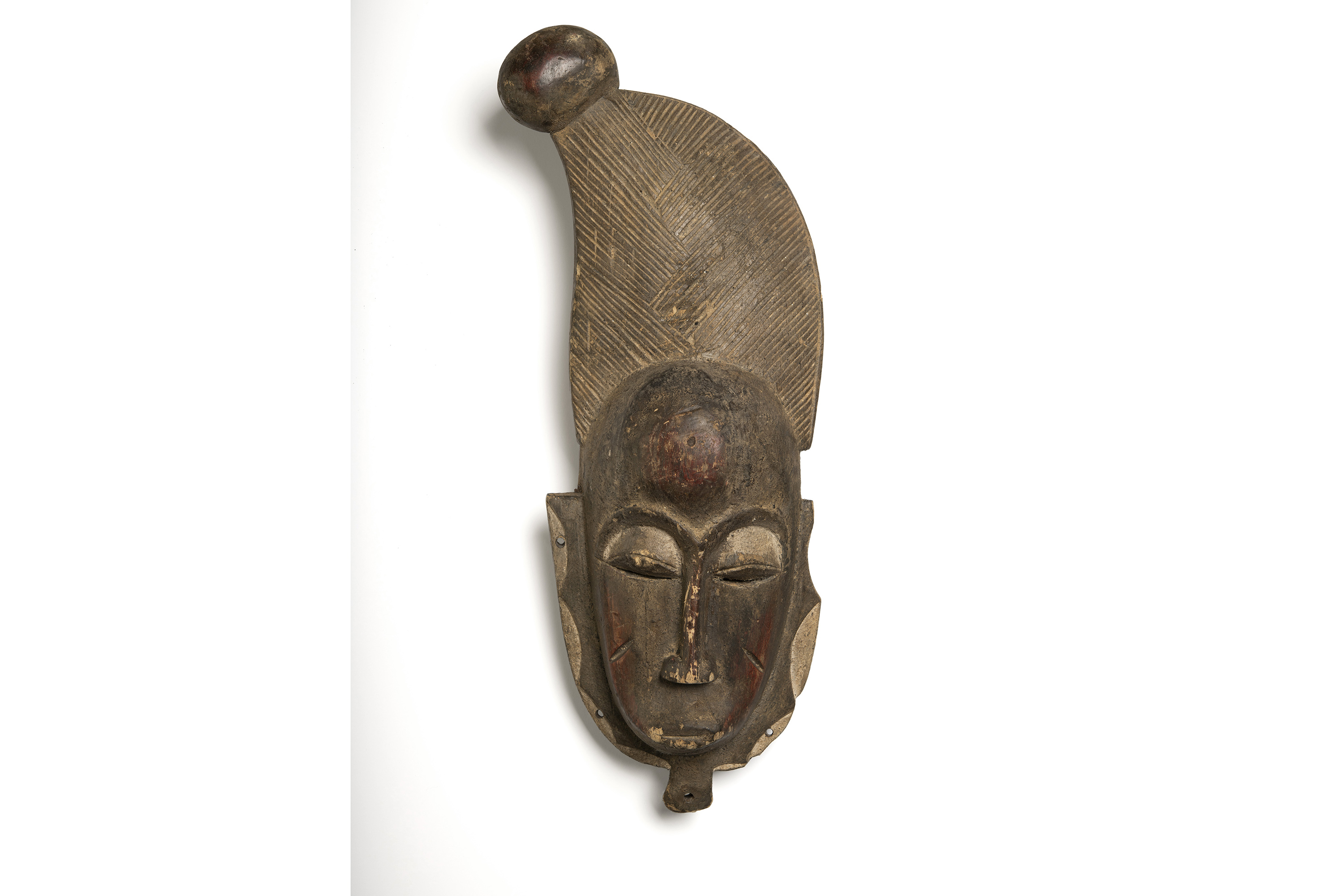 MON leva coleção de arte africana para exposição itinerante em Assaí