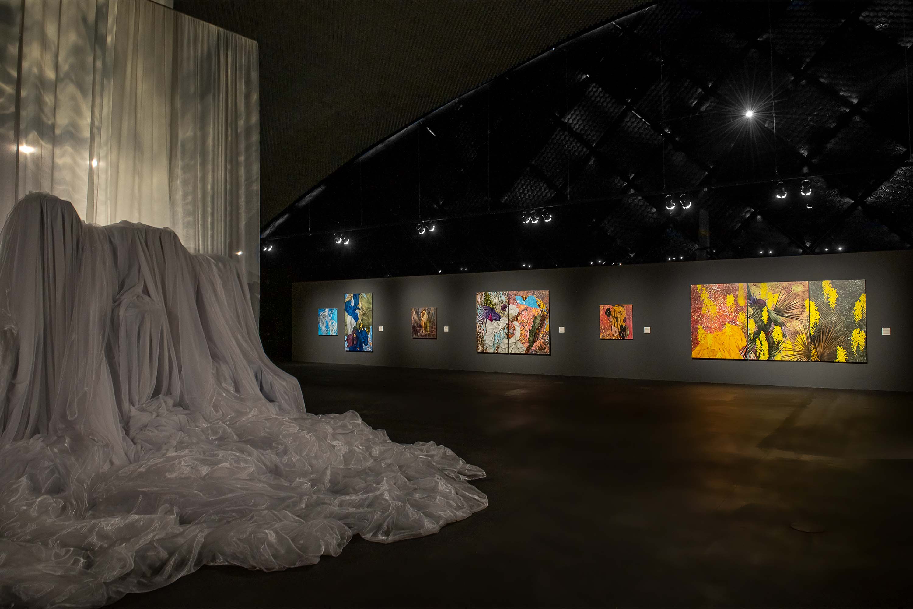 Com oficina de estêncil e interação com exposição, MON divulga agenda de dezembro