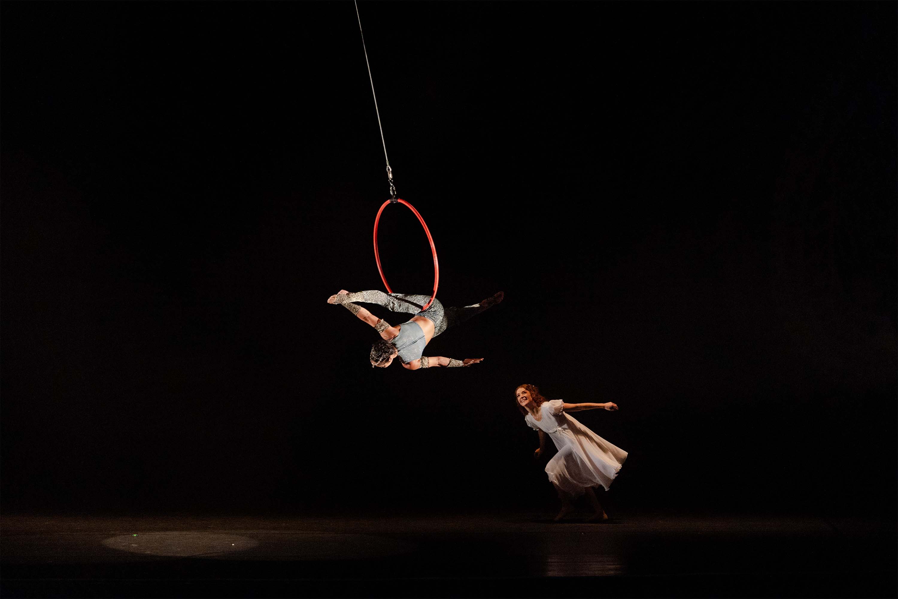 Teatro Guaíra será cenário da abertura oficial do Natal de Curitiba 2025