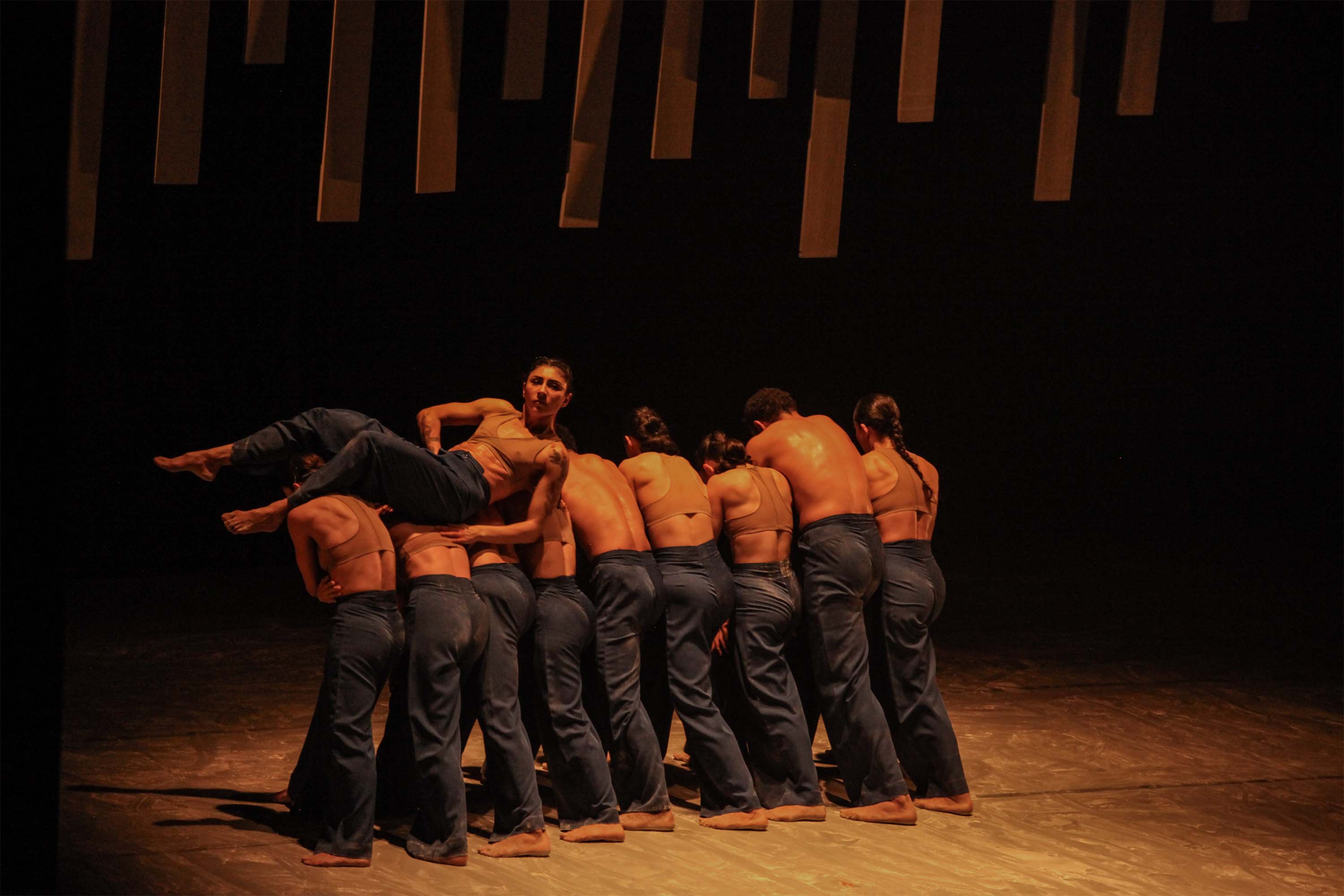 “Contraponto” volta a Curitiba e reúne mais de 4 mil espectadores no Guairão