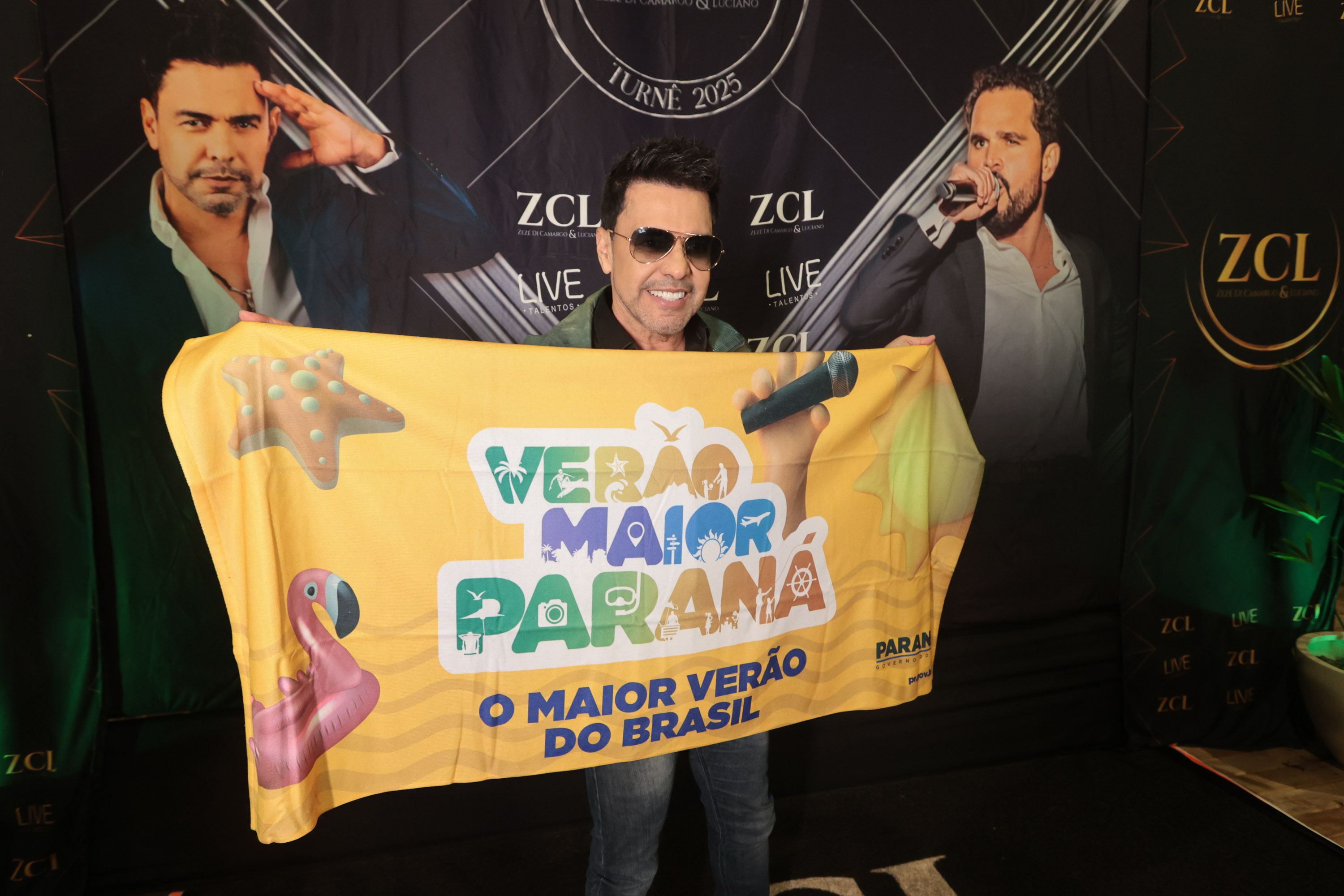 A dupla Zezé Di Camargo e Luciano durante a apresentação do seu show dentro da programação do Verão Maior Paraná, em Matinhos - 07/02/2026