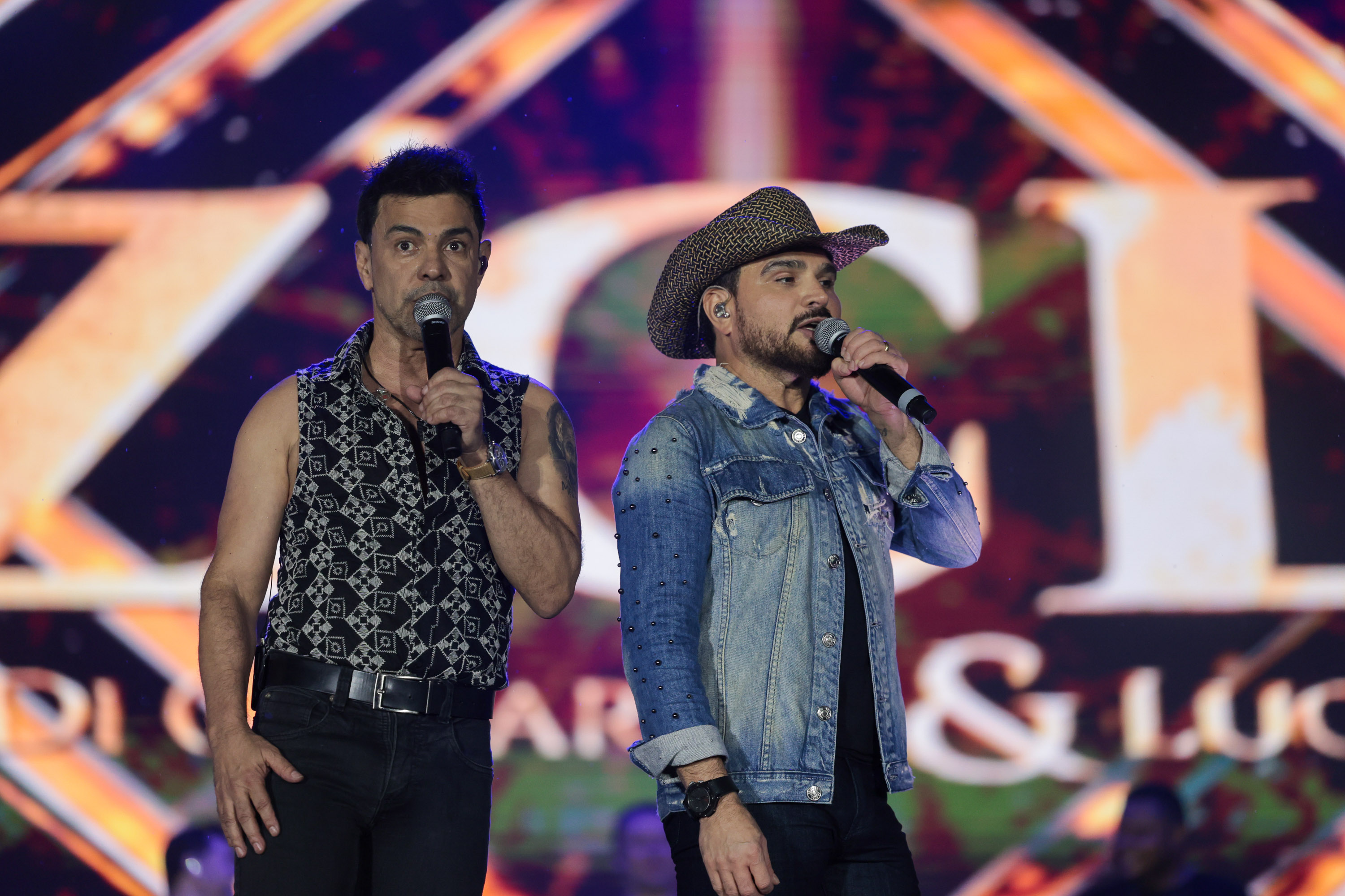 A dupla Zezé Di Camargo e Luciano durante a apresentação do seu show dentro da programação do Verão Maior Paraná, em Matinhos - 07/02/2026