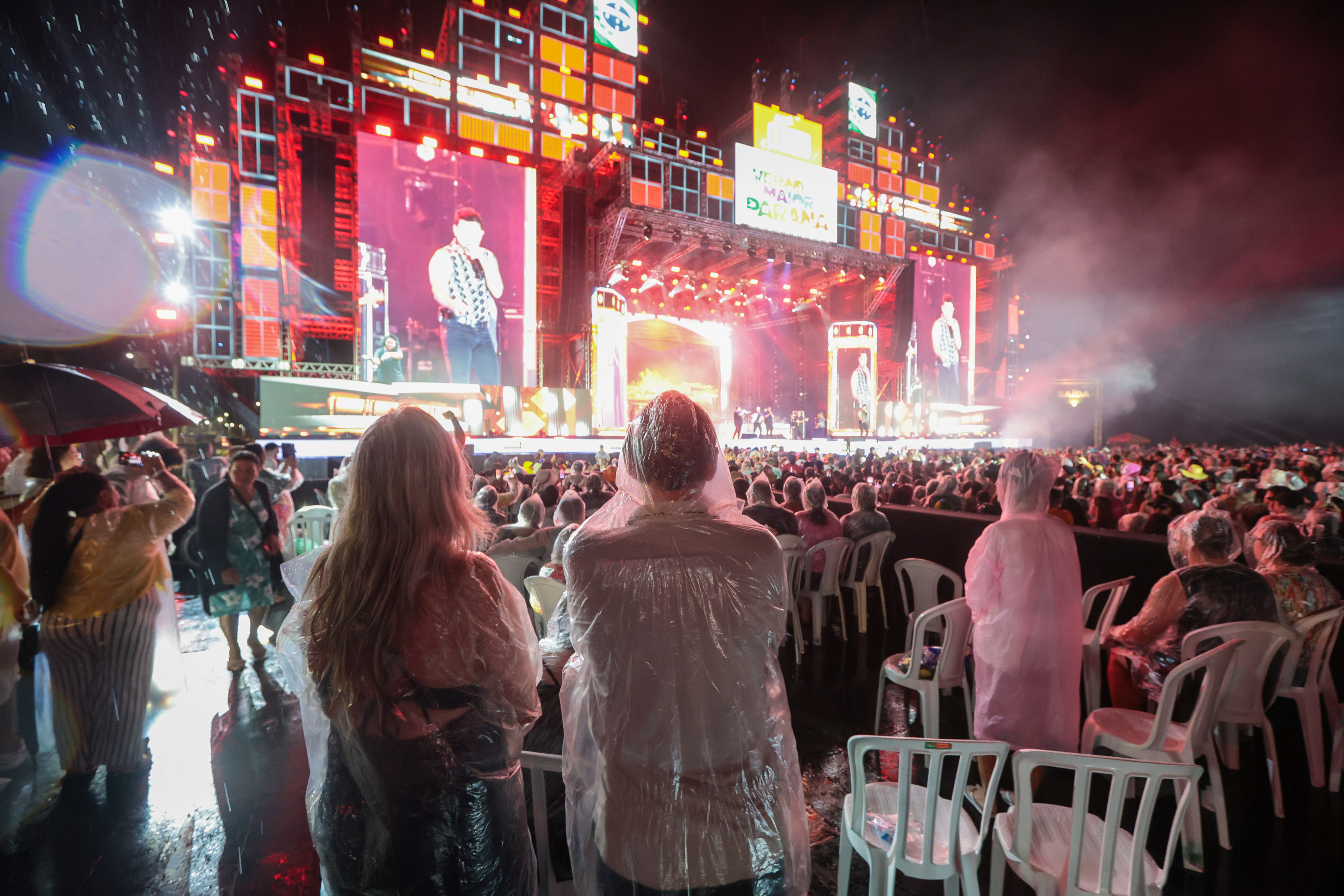 A dupla Zezé Di Camargo e Luciano durante a apresentação do seu show dentro da programação do Verão Maior Paraná, em Matinhos - 07/02/2026