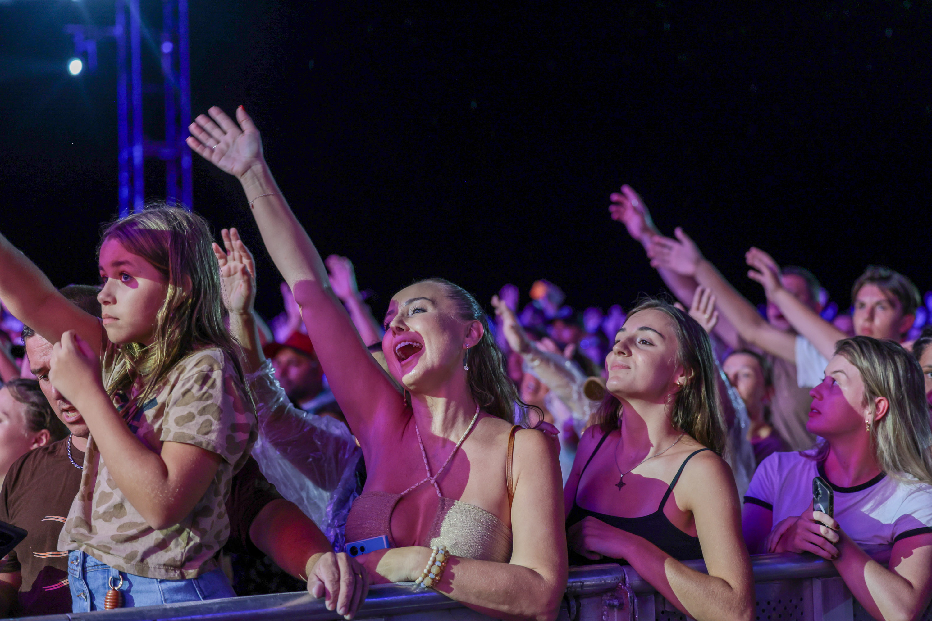A dupla Zezé Di Camargo e Luciano durante a apresentação do seu show dentro da programação do Verão Maior Paraná, em Matinhos - 07/02/2026