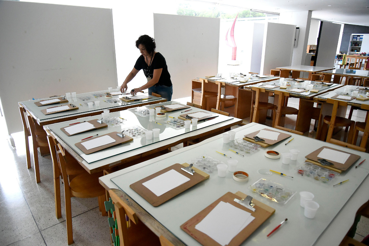 No mês das mulheres, MON promove oficina de fotografia inspirada na artista Julia Kater