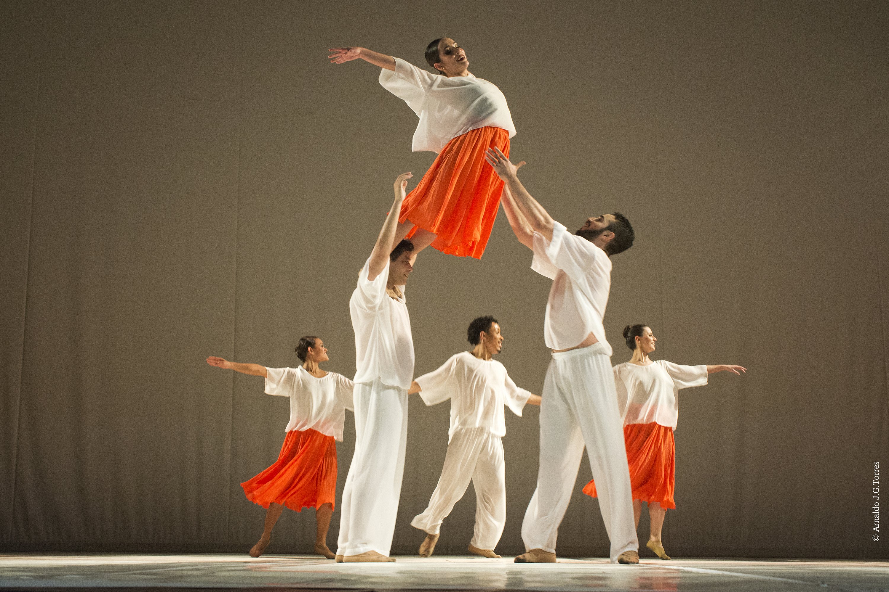 Agenda cultural tem Gershwin, Ana Botafogo, peças do Festival de Curitiba e oficinas artísticas