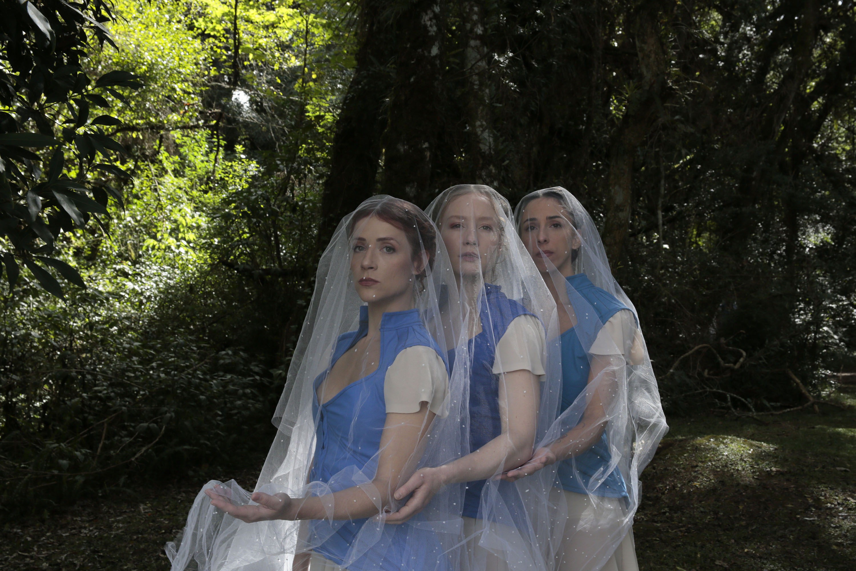 “GiselleS”: montagem do Balé Teatro Guaíra revisita clássico e aposta alto em figurino e cenário