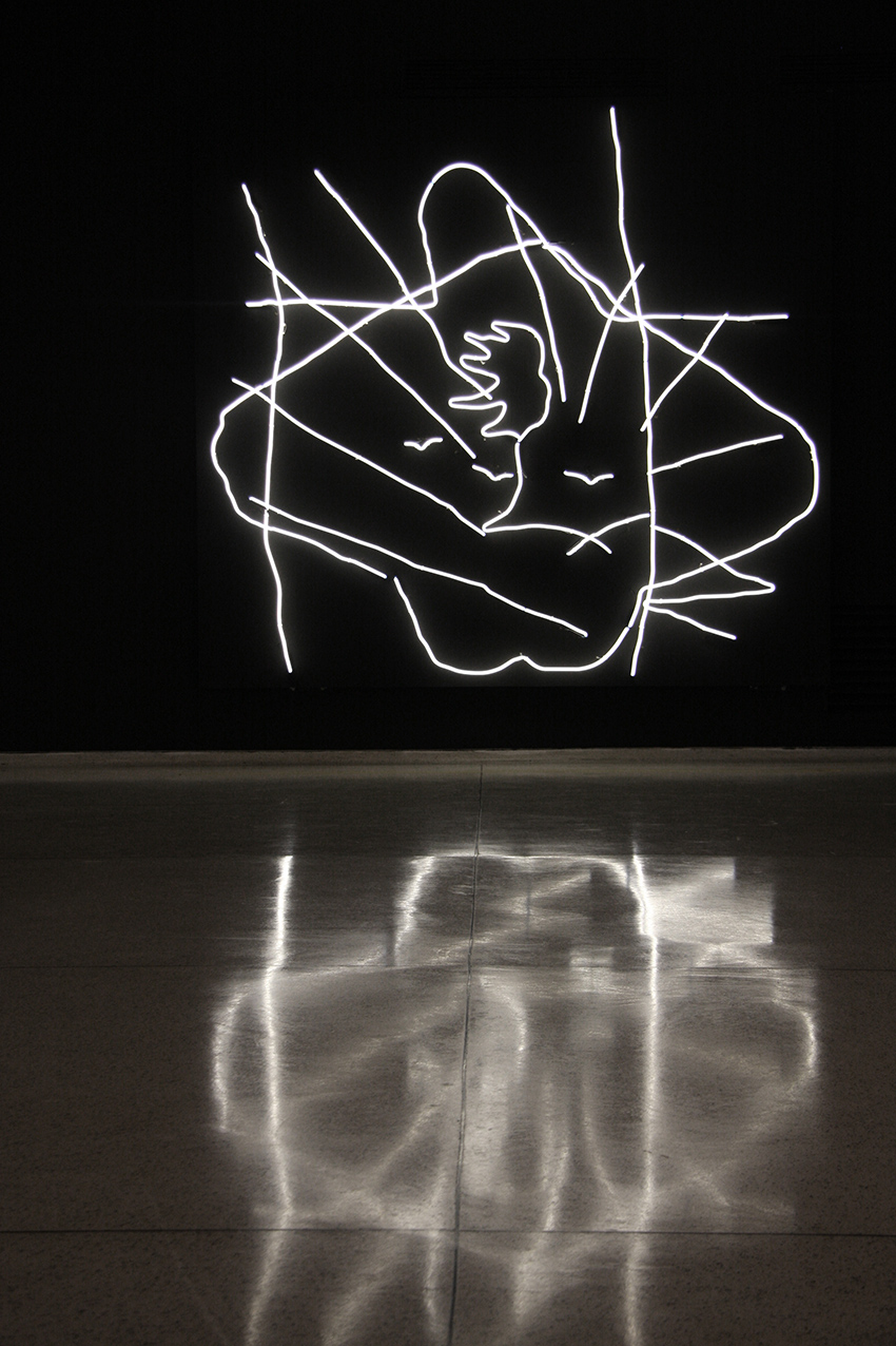 Obra risco da exposição Não está claro até que a noite caia de Juliana Stein.