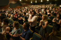 Público prestigia o Balé Teatro Guaíra na abertura do Festival de Dança de Londrina