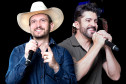 Shows no Litoral: sertanejo e forró embalam fim de semana em Matinhos e Pontal do Paraná - Antony & Gabriel