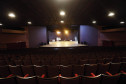 Teatro Guaíra publica edital de locação dos palcos para escolas de dança do Estado