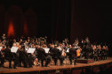 Com o tema amizade, emoção do público marca concerto da Orquestra Sinfônica do Paraná