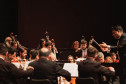 Com o tema amizade, emoção do público marca concerto da Orquestra Sinfônica do Paraná