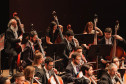 Com o tema amizade, emoção do público marca concerto da Orquestra Sinfônica do Paraná