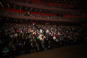 Ópera de Paris e Orquestra Sinfônica do Paraná emocionam Teatro Guaíra lotado
