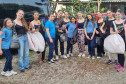 Escola de Dança Teatro Guaíra fez 11 apresentações em pátios de escolas públicas em 2025