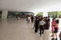 Primeira quarta-feira do ano é marcada por filas no Museu Oscar Niemeyer (MON), em Curitiba
