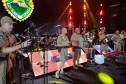 Com repertório variado, Banda da PMPR anima multidão antes do show do Roupa Nova