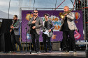 Rock da Big Time Orchestra anima veranistas no Palco Sunset em Guaratuba